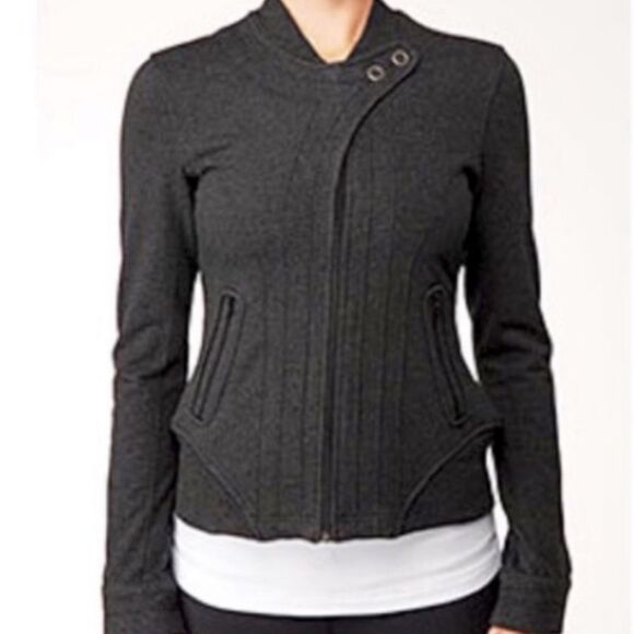 Rare Lululemon Game Day Jacket Full Zip Grey Snaps Size 8 - Picture 1 of 8